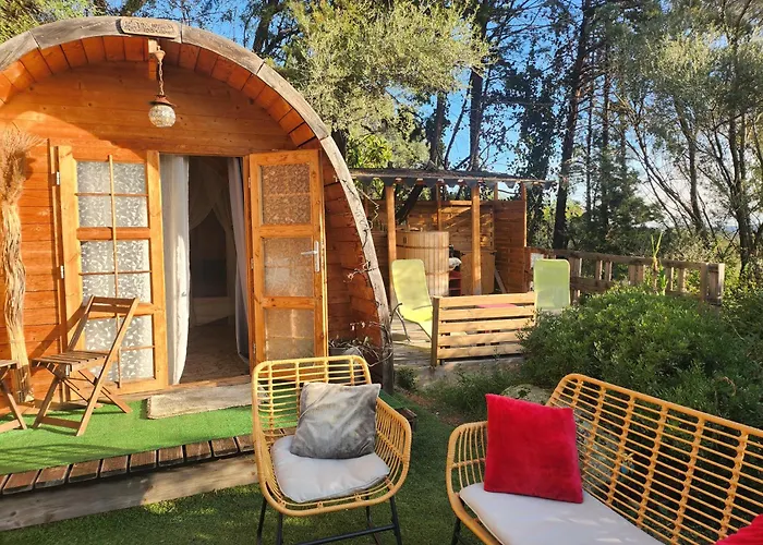 Mustang Avec Piscine Casaeva Homestay