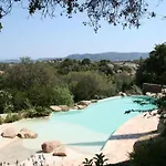Pansiyon Mustang Avec Piscine Casaeva *