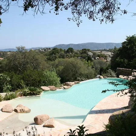 منزل للإقامة Cosy Mustang Avec Piscine - Casaeva *